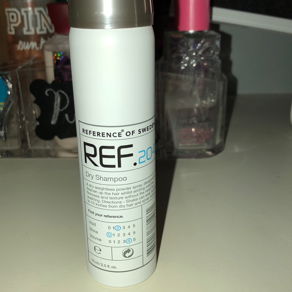 REF dry shampoo
